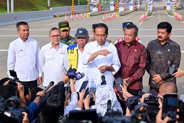 Presiden Jokowi Tegaskan Kenaikan Gaji ASN