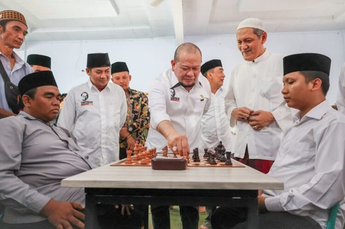Turnamen Catur Antar Pesantren