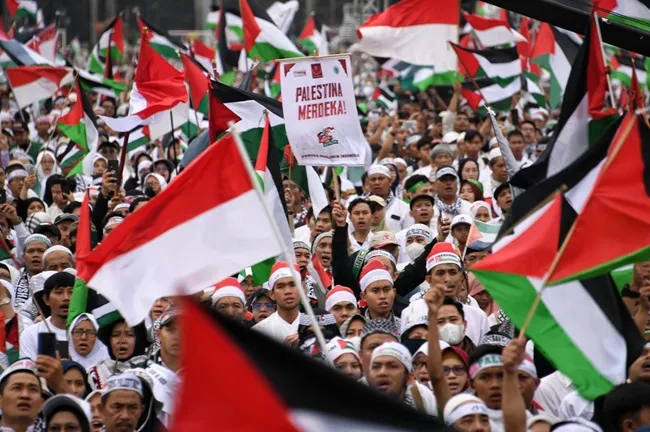 Aksi 100 Hari Genosida Gaza