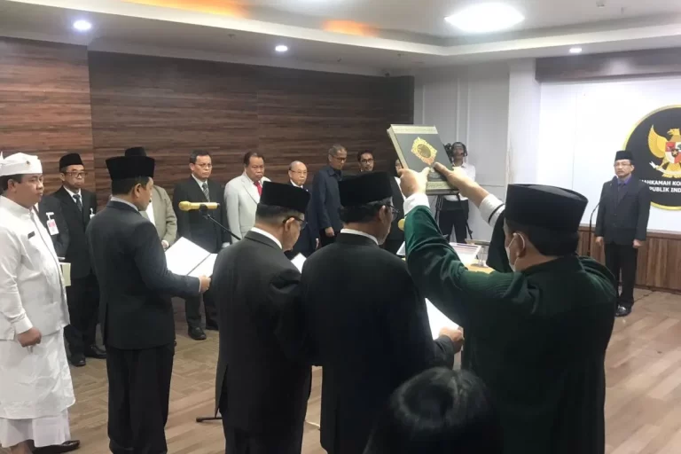 MK Lantik Anggota MKMK Permanen, Jaga Independensi Lembaga