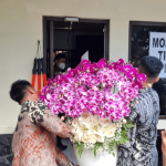 jokowi karangan bunga