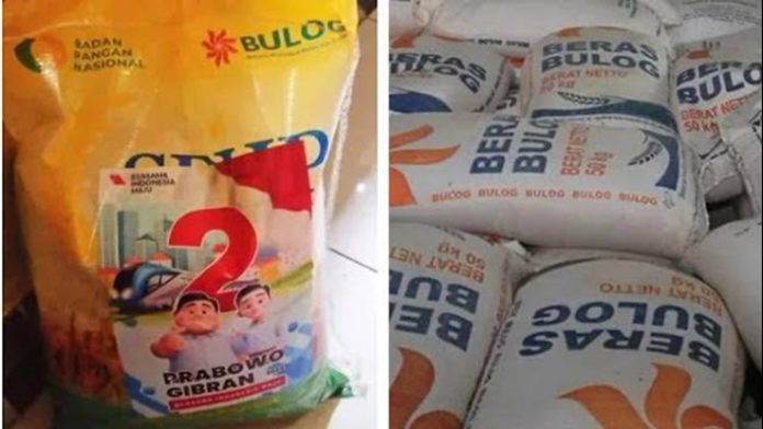 Beras Bulog Ditempel Stiker Prabowo-Gibran
