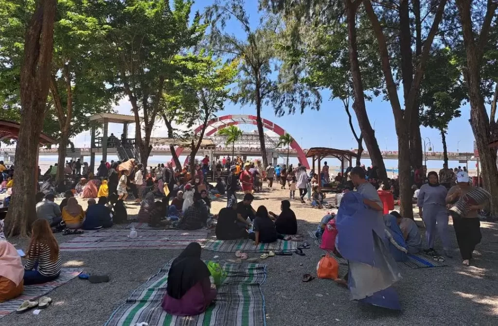 Kenjeran Surabaya Singapura