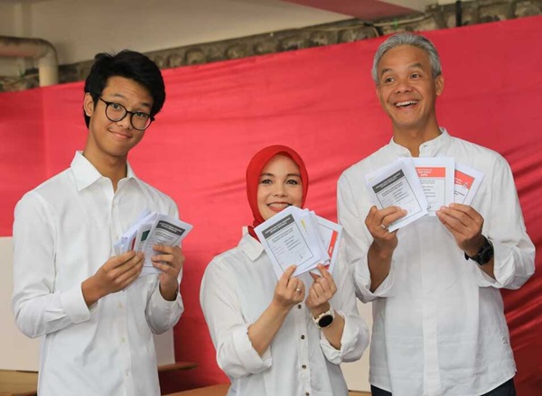 Ganjar Pranowo Menang Telak di TPS