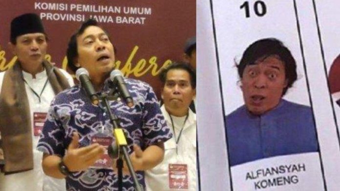 Profil Komeng Komedian Calon DPD RI