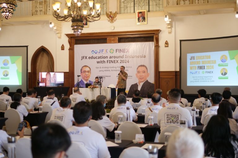 Setelah Makassar, Finex Gelar Seminar Edukasi Forex dan Emas Berjangka di Surabaya