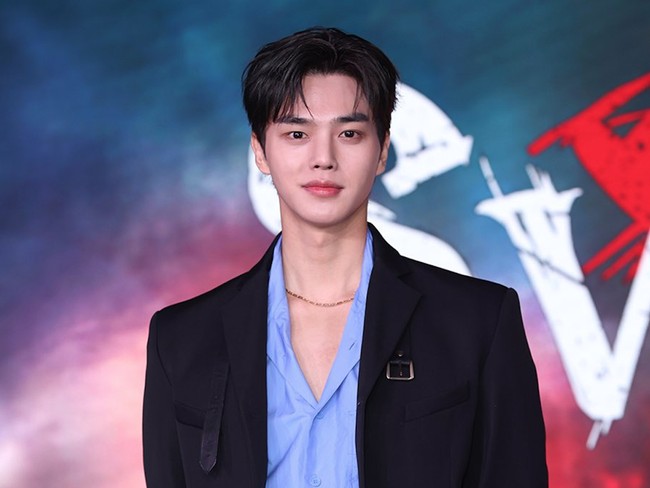 Song Kang Wajib Militer