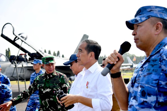 Jokowi Pangkalan TNI AU Iswahjudi