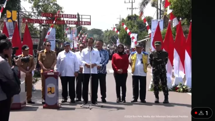 Jokowi Inpres Jalan Jatim
