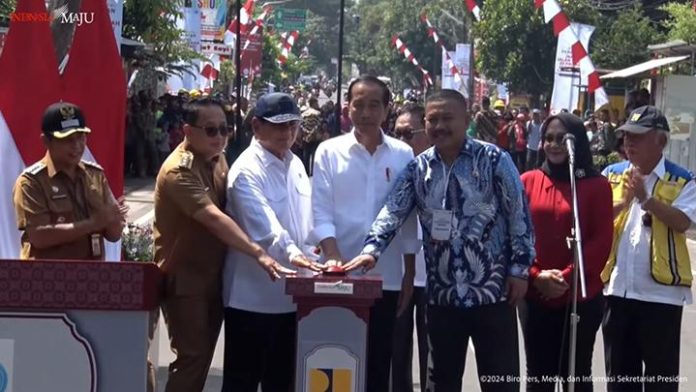 Jokowi Inpres Jalan Jatim