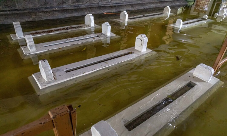 Makam Sunan Kalijaga banjir