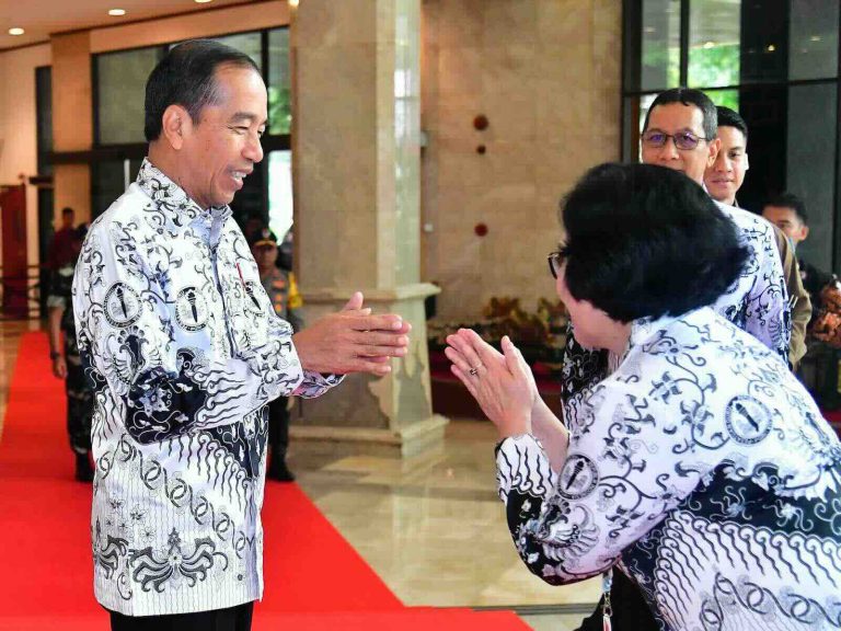 Jokowi PGRI