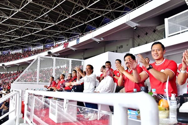 Presiden Jokowi Saksikan Kemenangan 1-0 Timnas