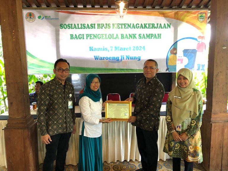 BPJS Ketenagakerjaan Sosialisasikan Program ke Pengelola Bank Sampah