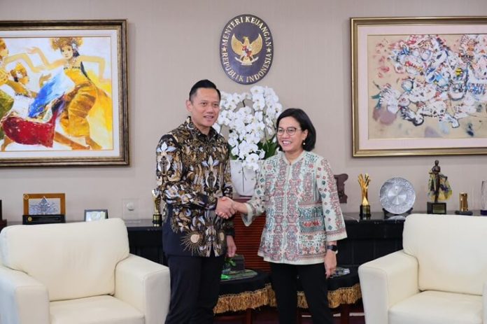 Menteri ATR Menteri Keuangan