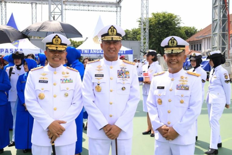 Dipimpin Kasal, Komandan Puspenerbal Hadiri Peringatan Tiga Tahun Gugurnya Prajurit Nanggala-402