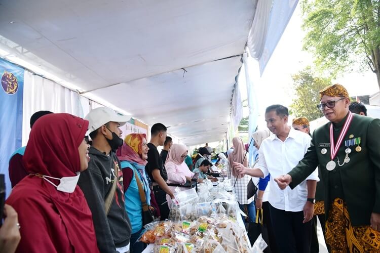 Operasi Pasar Bersubsidi