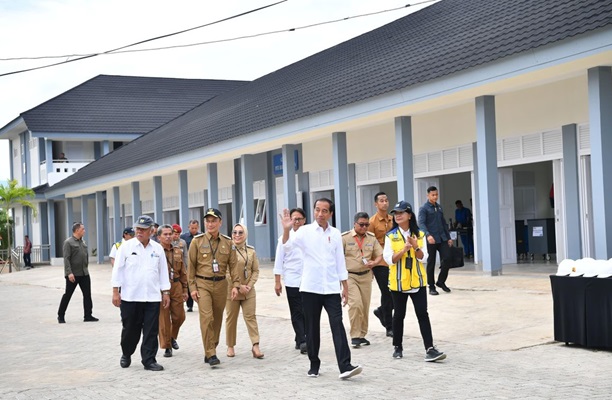 Presiden Jokowi Tinjau Fasilitas Pendidikan