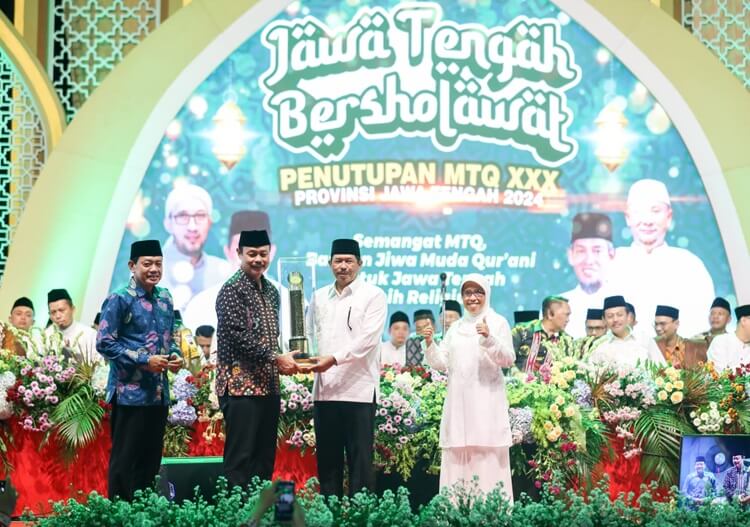 Kota Semarang Raih Juara Umum MTQ Tingkat Jateng