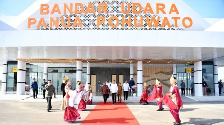 Bandara Panua Pohuwato