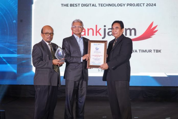 Bank Jatim Penghargaan Itech