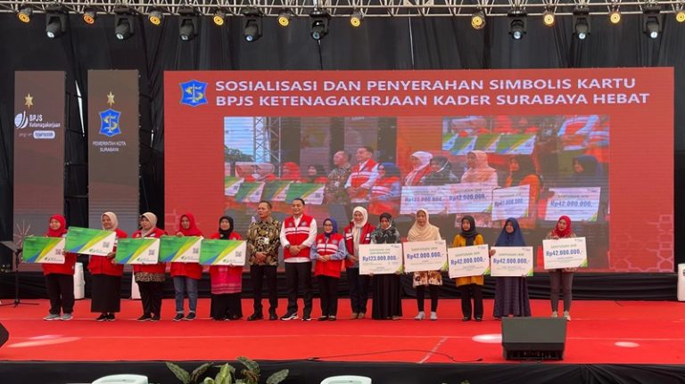Pemkot Surabaya Lindungi 28.004 Kader Surabaya Hebat (KSH) dengan BPJamsostek