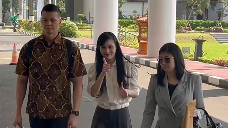 Sandra Dewi Pemeriksaan