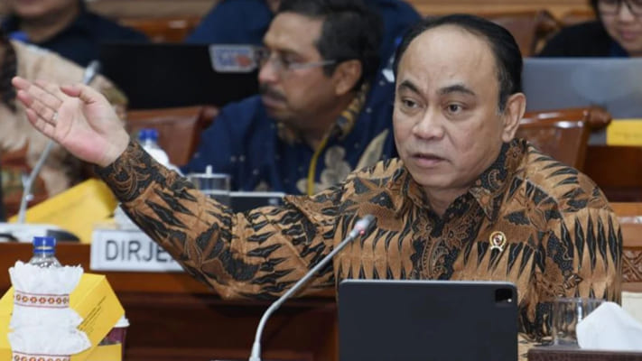 Menkominfo Budi Arie Setiadi Jelaskan Alasan Starlink