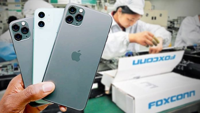 AI Bikin Pabrik iPhone Foxconn Untung Besar