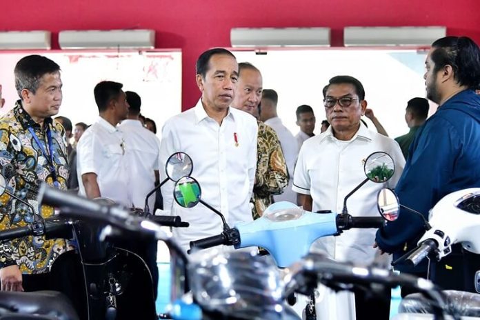 Periklindo Electric Vehicle Show