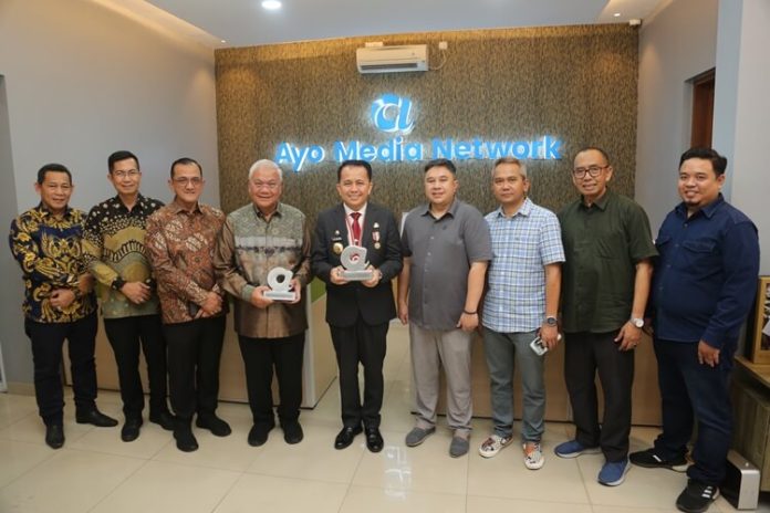 Podcast Ayo Media Network