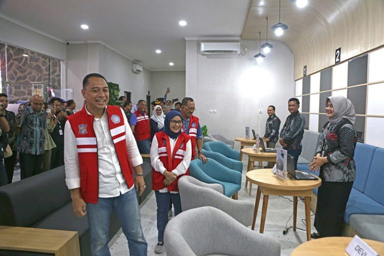 Walikota Eri Cahyadi Resmikan Sentra Pelayanan Publik di Pakal