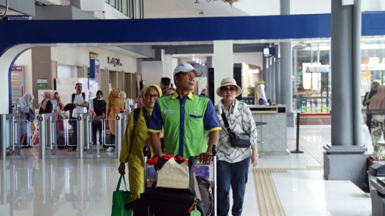 Update Jumlah Penumpang KA Jarak Jauh di Daop 8 Masa Libur Panjang Isa Almasih