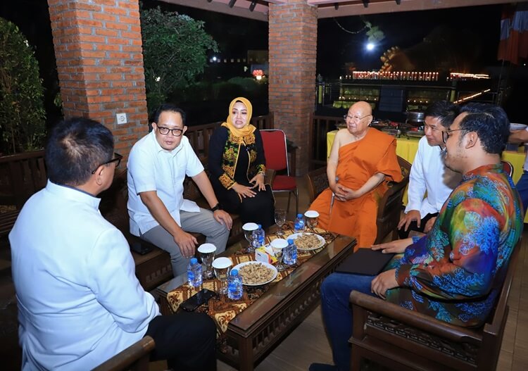 Hari Raya Trisuci Waisak 2024