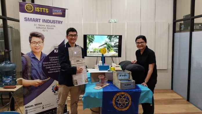 Tempat Sampah Otomatis