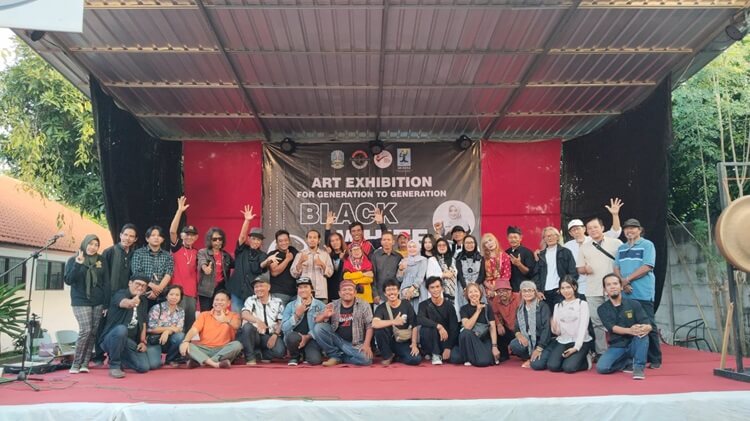 Pameran Lukis Hitam Putih