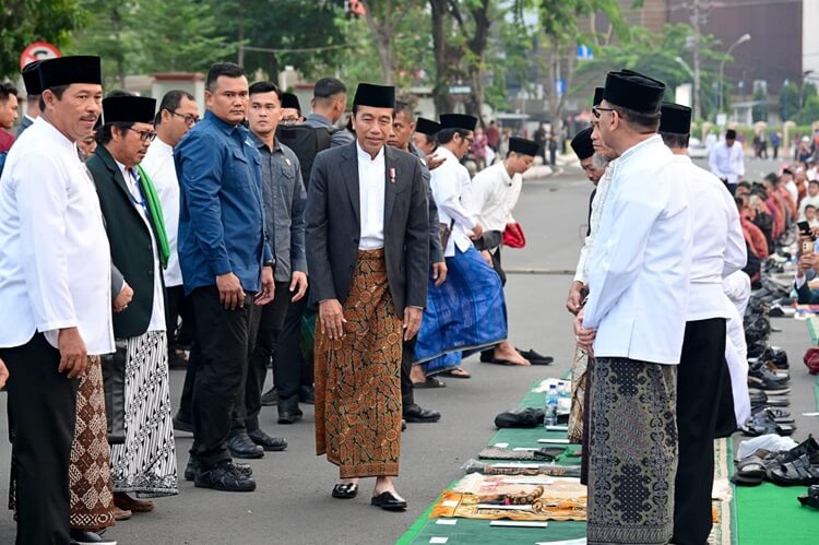 Jokowi Salat Iduladha