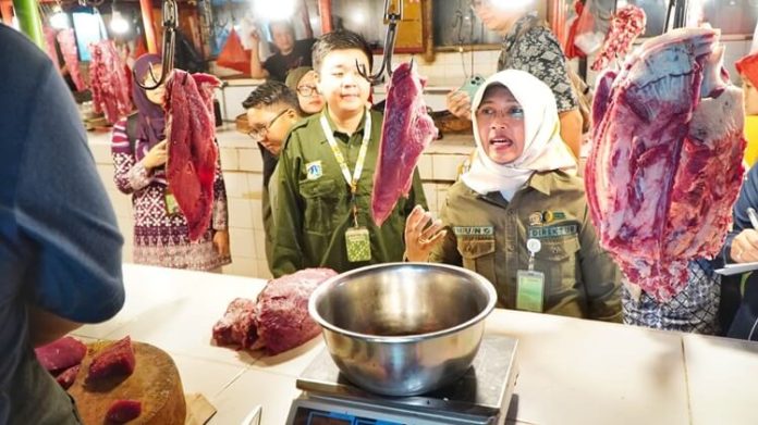 Uji Sampling Pasar Tomang Barat