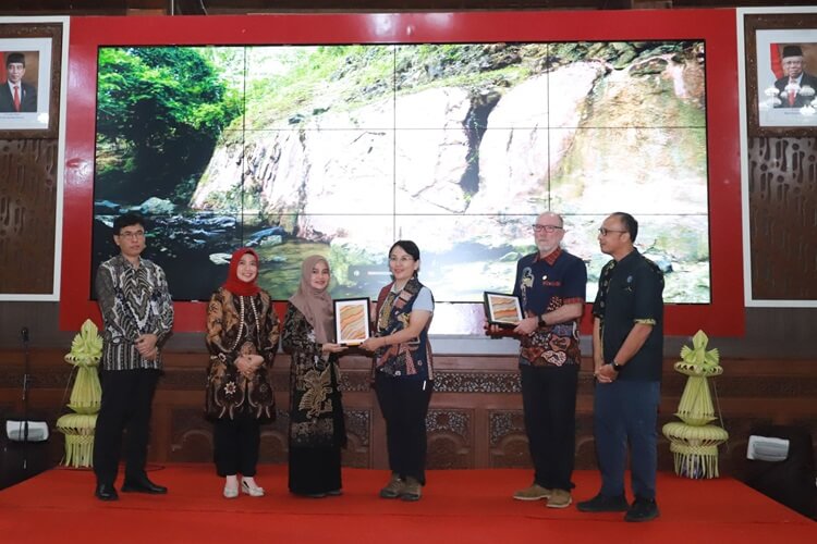 UNESCO Geopark Kebumen