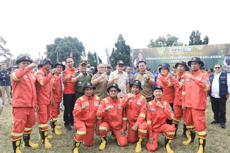 Jatim Apel Pengendalian Karhutla