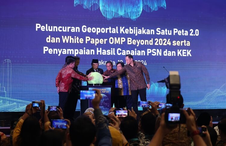 Menhan Prabowo Hadiri Peluncuran Geoportal Kebijakan Satu Peta 2.0 dan White Paper OPM Beyond 2024