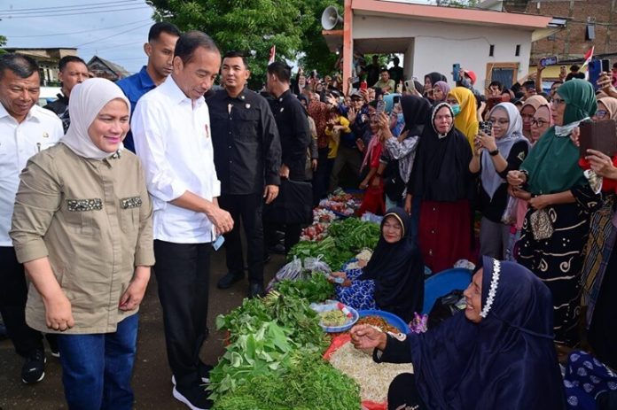 Jokowi Pasar Cekkeng Bulukumba