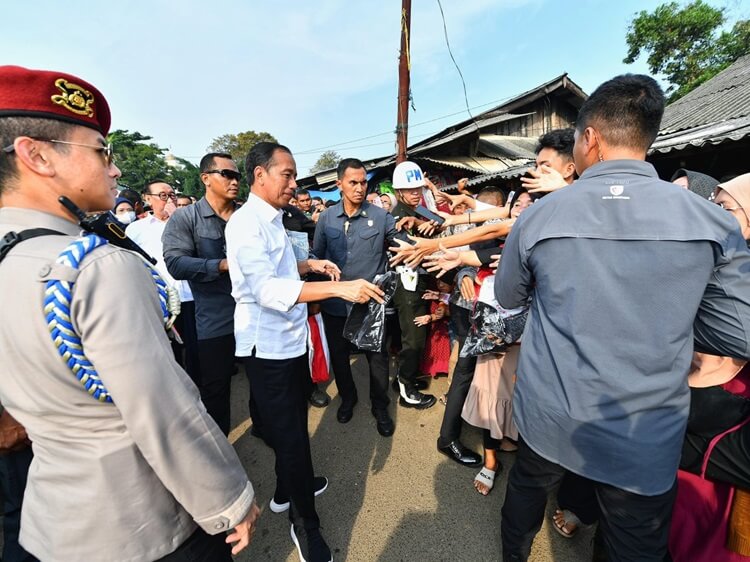 Jokowi Pasar Sentral Kotabumi