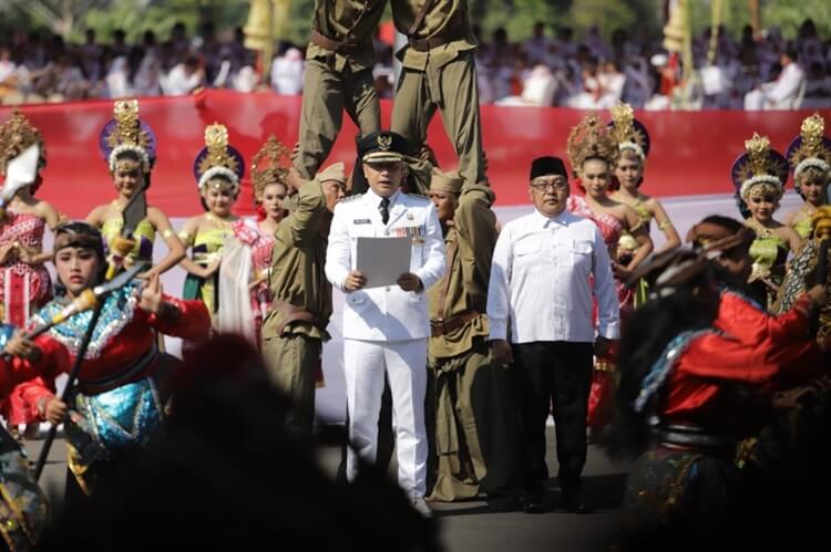 Pemkot Surabaya HUT RI