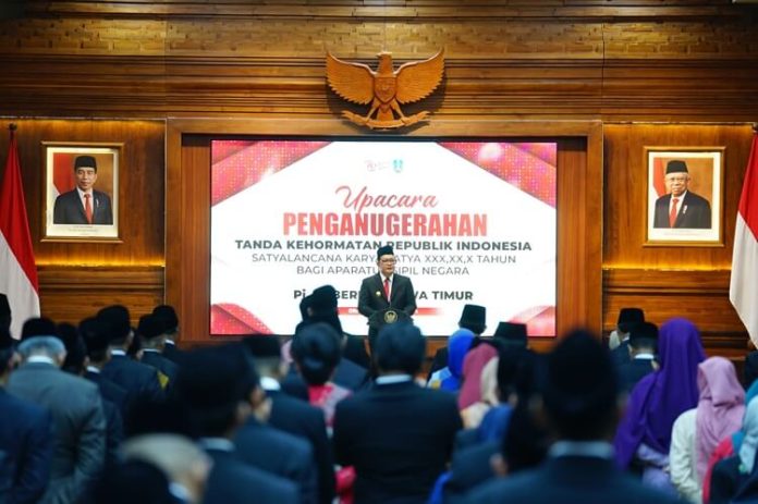 Satyalancana Karya Satya