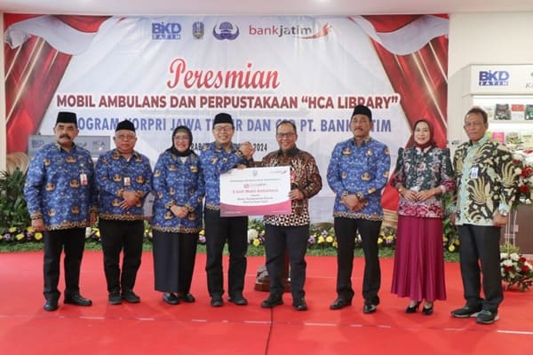 Bank Jatim Serahkan Bantuan Satu Unit