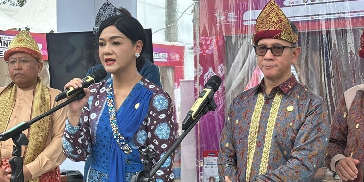 OJK Tim Anti-Scam Center