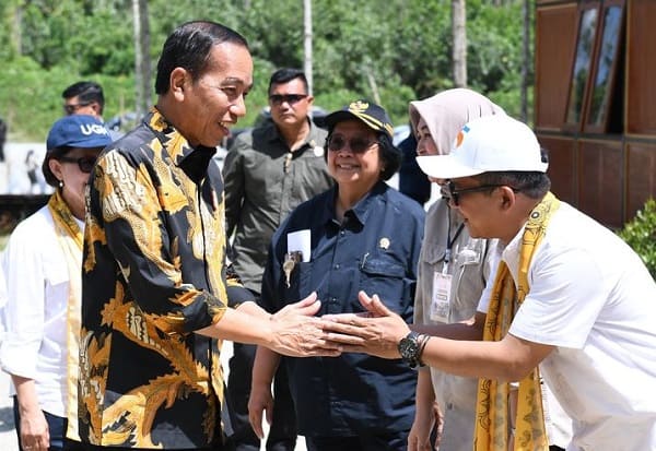 Presiden Jokowi Canangkan Kawasan Wanagama