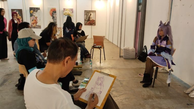 ASE 2024 Sukseskan Pameran Seni, Tampilkan Karya Pemenang Lomba