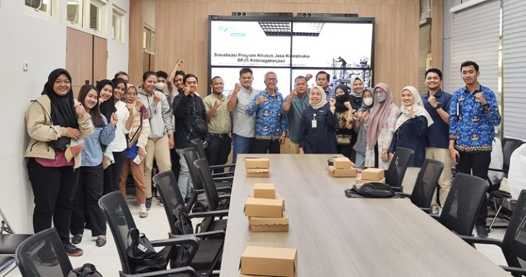 Sosialisasi BPJS Ketenagakerjaan Surabaya Darmo: Lindungi Pekerja Sektor Jakon